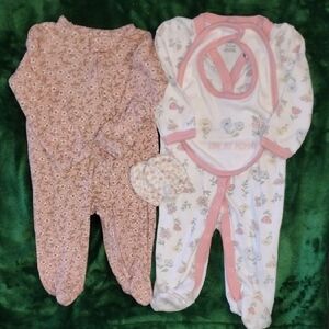 2 Floral Print babygirl Onesies